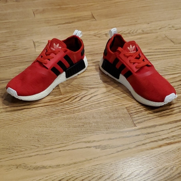 Adidas Nmd R1 Core Red - Picture 12 of 14